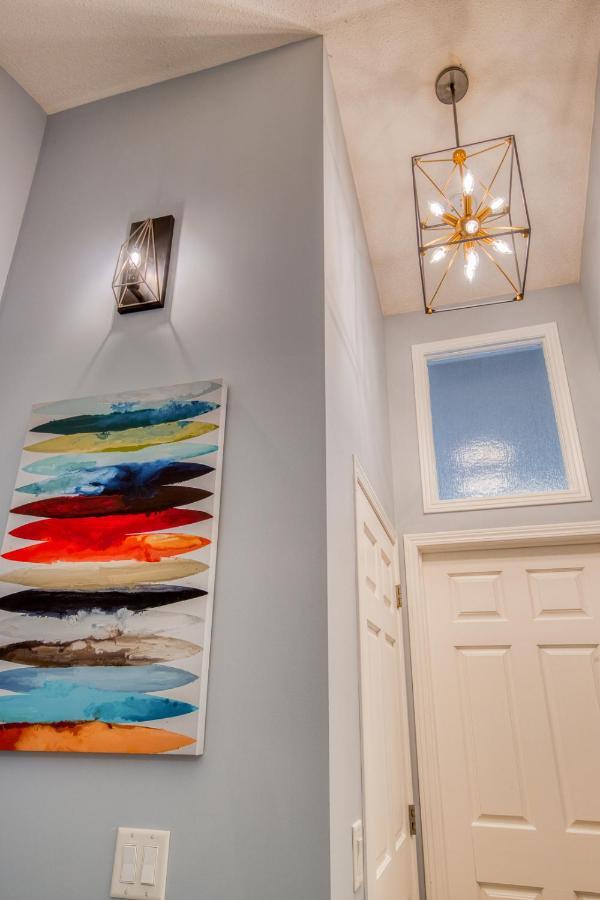 Beautiful Newly Reno 2Bdm 2 Bth Sleep Up To 6 Adults & Kids Mountain View Townhouse Suite Canmore Buitenkant foto