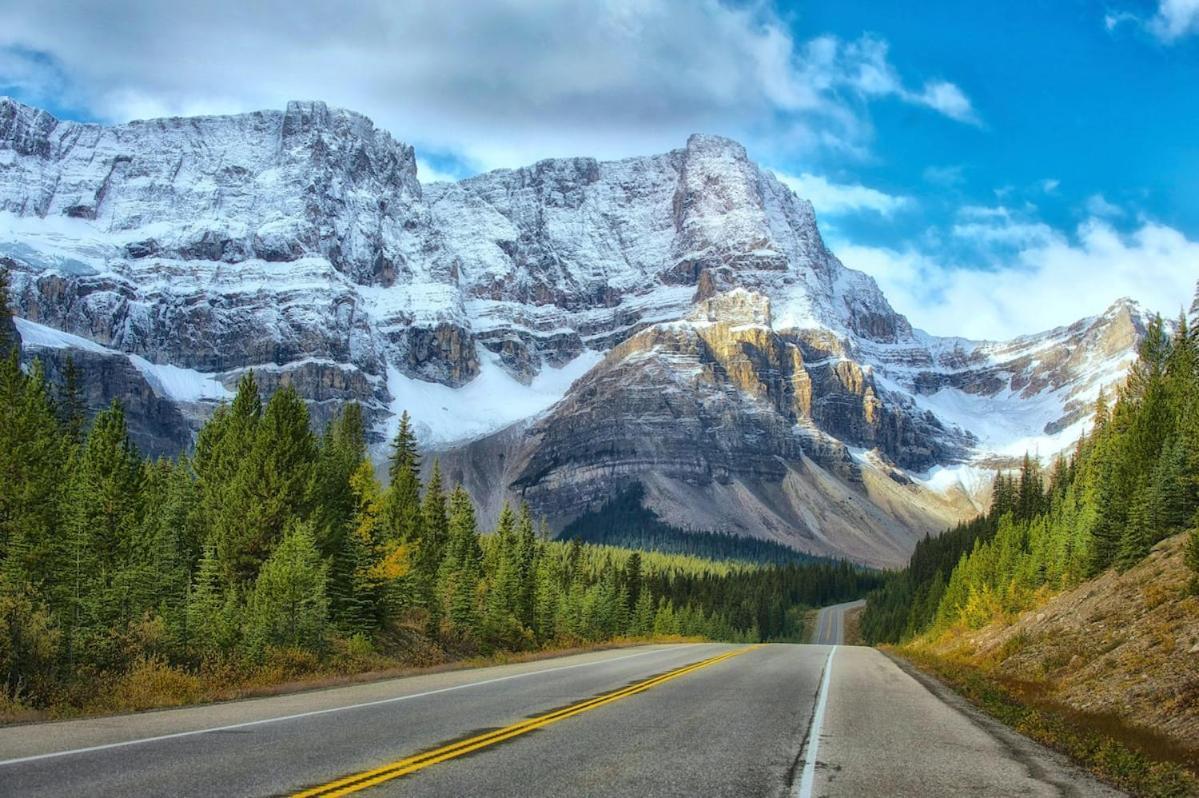 Beautiful Newly Reno 2Bdm 2 Bth Sleep Up To 6 Adults & Kids Mountain View Townhouse Suite Canmore Buitenkant foto