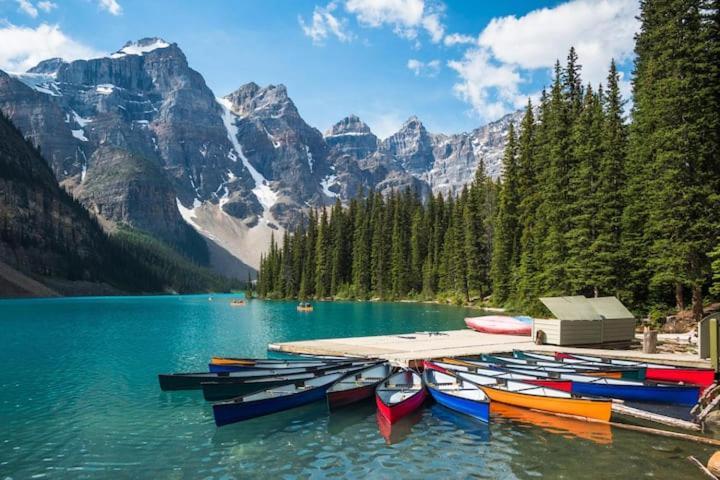 Beautiful Newly Reno 2Bdm 2 Bth Sleep Up To 6 Adults & Kids Mountain View Townhouse Suite Canmore Buitenkant foto